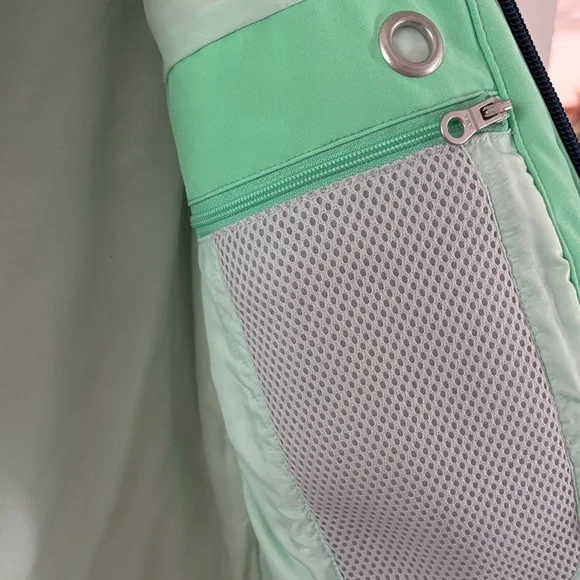 Girls' Obermeyer Reese Detachable Hood Jacket - Picture 8 of 14